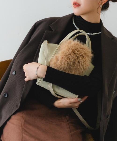 RODE SKO(ロデスコ)の「フラッフィーフラップハンドバッグ(ハンドバッグ・レディース・ベージュ/ブラウン系その他・ONE)」の16枚目の写真