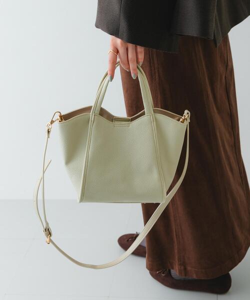 RODE SKO(ロデスコ)の「フラッフィーフラップハンドバッグ(ハンドバッグ・レディース・ベージュ/ブラウン系その他・ONE)」の12枚目の写真