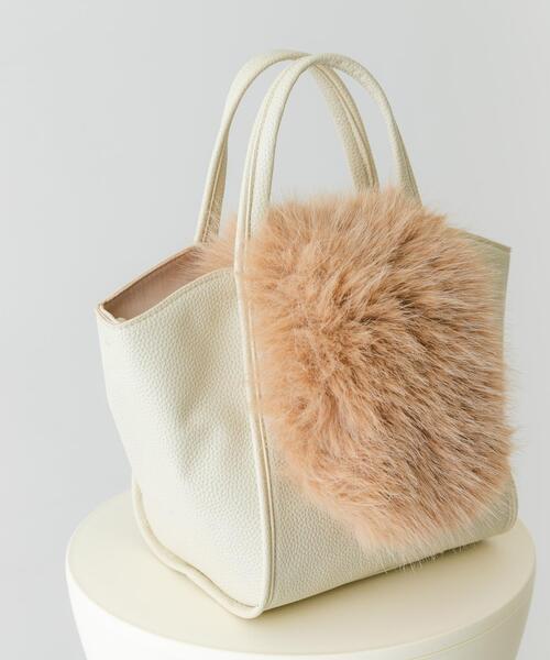 RODE SKO(ロデスコ)の「フラッフィーフラップハンドバッグ(ハンドバッグ・レディース・ベージュ/ブラウン系その他・ONE)」の9枚目の写真