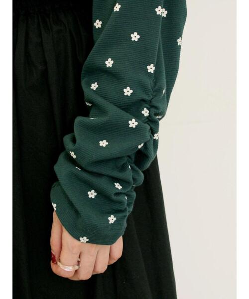 Samansa Mos2（サマンサ モスモス）の「リップル柄アソート袖シャーリングカットソー（Tシャツ/カットソー・レディース・グリーン/ベージュ/キナリ/ブラック・F）」の7枚目の写真