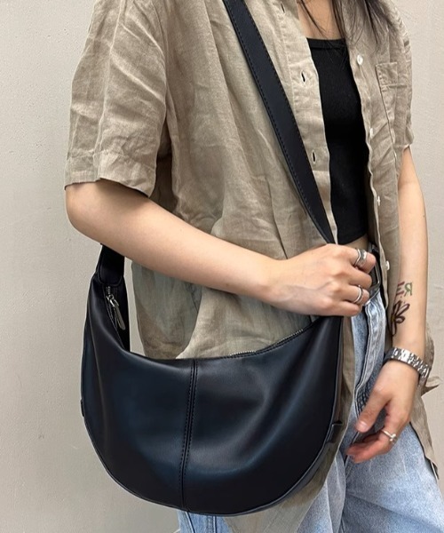 ショルダーバッグ│1page｜通常価格│A'GEM/9×.KOM【公式】｜韓国