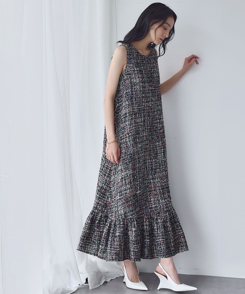 ELFRANK(エルフランク)の「ラメ ツイード Aライン ノースリーブ ロング ワンピース(ワンピース・レディース・ブラック×ホワイト/ブラック×ピンク・FREE)」の14枚目の写真