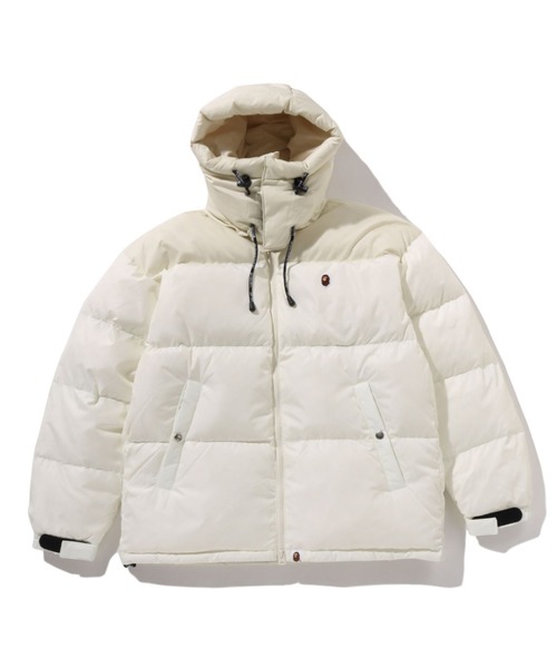 A BATHING APE（アベイシングエイプ）の「ONE POINT RELAXED FIT DOWN JACKET（ダウンジャケット/コート・メンズ・ブラック/アイボリー/ネイビー・LARGE/SMALL/XX-LARGE/MEDIUM/X-LARGE）」の2枚目の写真