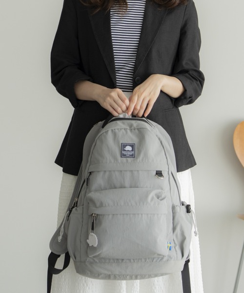 SCANDINAVIAN FOREST（スカンジナビアン・フォレスト）の「スタンデイパック＜撥水加工＞（バックパック/リュック・レディース・グレー/ブラック/ベージュ・FREE）」の6枚目の写真