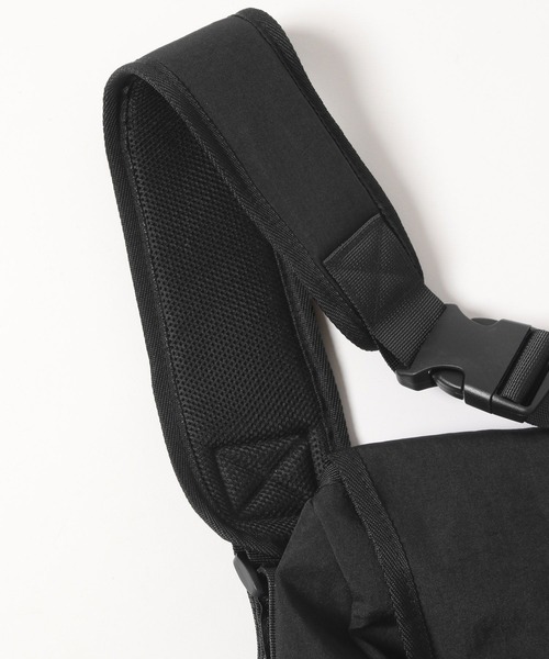 niko and...（ニコアンド）の「コードポケメッセンジャーバッグ（メッセンジャーバッグ・メンズ・グレー/ブラック・FREE）」の16枚目の写真