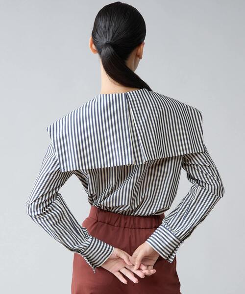 Tiara（ティアラ）の「ビッグカラーシャツブラウス（シャツ/ブラウス・レディース・ホワイト/ストライプ・FREE）」の19枚目の写真