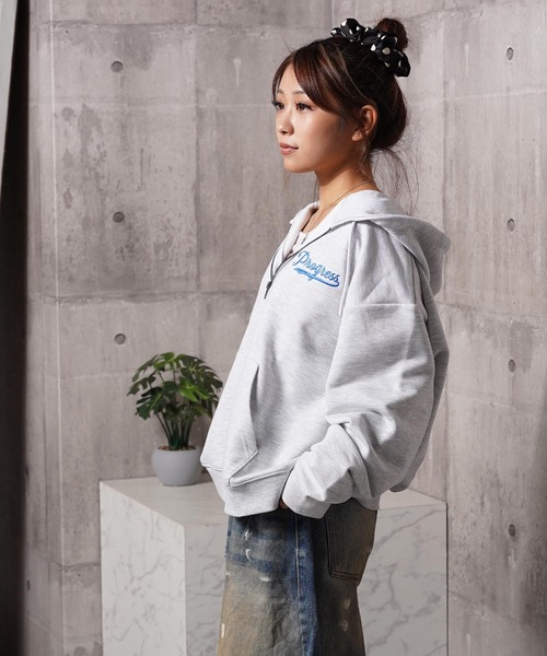 フレンチブルドッグ サガラ刺繍 ジップパーカー / French Bulldog