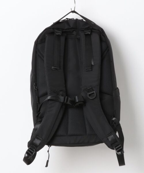 NOIR(ノワール)の「Gemini middle backpack(バックパック/リュック・メンズ・ブラック・FREE)」の2枚目の写真