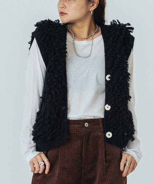 ROSE BUD（ローズバッド）の「NEPAL FRINGE KNIT（ベスト・レディース・オフホワイト/ブラック・ONE SIZE）」の2枚目の写真