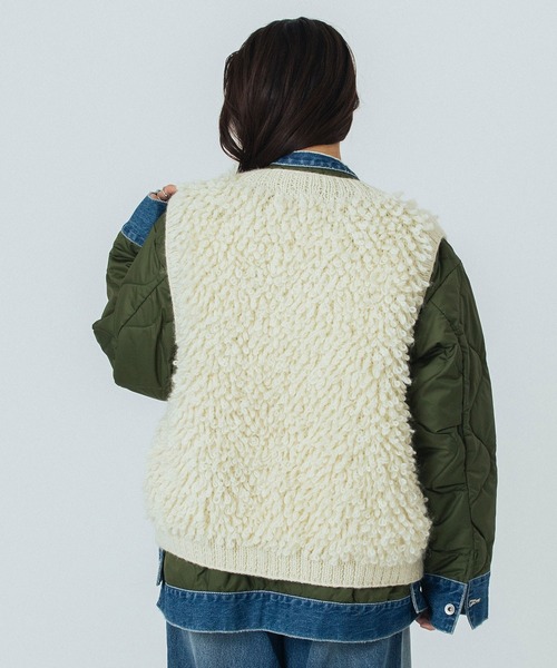 ROSE BUD（ローズバッド）の「NEPAL FRINGE KNIT（ベスト・レディース・オフホワイト/ブラック・ONE SIZE）」の4枚目の写真