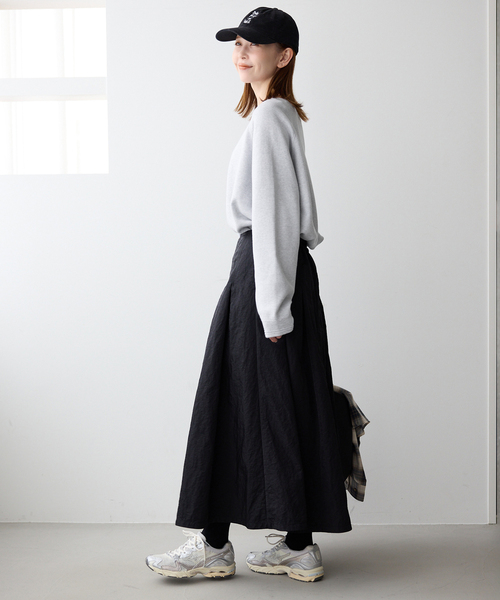 SLOBE IENA（スローブイエナ）の「《WEB限定/追加2》スムースオーバーニット（ニット/セーター・レディース・ネイビー/チャコールグレー/ブラック/ピンク系その他・FREE）」の17枚目の写真