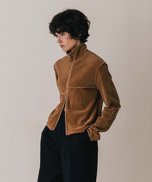 CREDONA(クレドナ)の「TERRA VELOUR FIT ZIP TOPS/テラベロアフィットジップトップス(Tシャツ/カットソー・レディース・チャコールグレー/キャメル・FREE)」の13枚目の写真