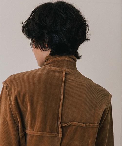 CREDONA(クレドナ)の「TERRA VELOUR FIT ZIP TOPS/テラベロアフィットジップトップス(Tシャツ/カットソー・レディース・チャコールグレー/キャメル・FREE)」の14枚目の写真