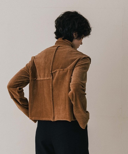 CREDONA(クレドナ)の「TERRA VELOUR FIT ZIP TOPS/テラベロアフィットジップトップス(Tシャツ/カットソー・レディース・チャコールグレー/キャメル・FREE)」の16枚目の写真