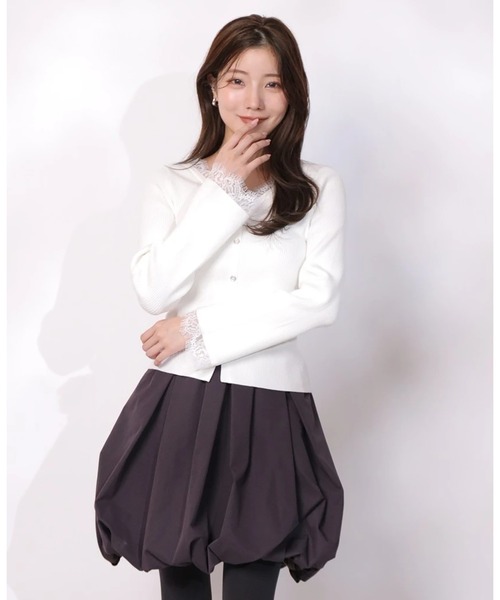 Apuweiser-riche（アプワイザーリッシェ）の「シャドーフラワーフレア