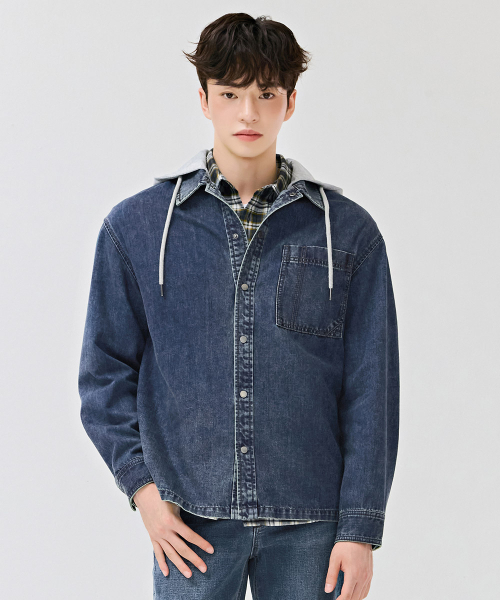 CHASECULT(チェイスカルト)の「共用アウター型フードデニムシャツ-DERU5431B04(シャツ/ブラウス・メンズ・ネイビー・100/95/105/90)」の1枚目の写真