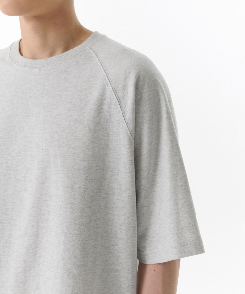 MUSINSA STANDARD（ムシンサスタンダード）の「リラックスドラグランTシャツ[メランジライトグレー]（Tシャツ/カットソー・メンズ・その他・X-LARGE/XX-LARGE/XXX-LARGE/SMALL/MEDIUM/LARGE）」の4枚目の写真