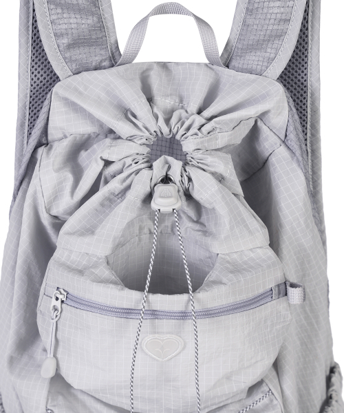 FENNEC（フェネック）の「AIRY POCKET BACKPACK - GREY（バックパック/リュック・レディース・その他・FREE）」の9枚目の写真