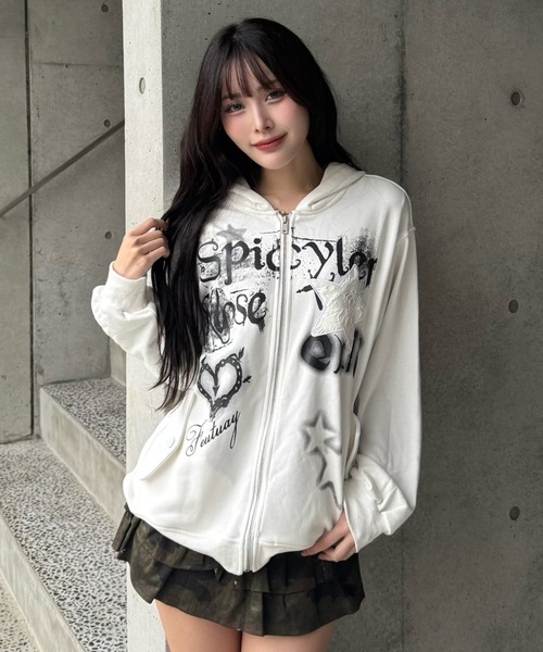 ZIPPER CLUB(ZIPPER CLUB ジッパークラブ)の「damage star melt zip(パーカー・レディース・ブラック/ホワイト・MEDIUM/SMALL/LARGE)」の3枚目の写真