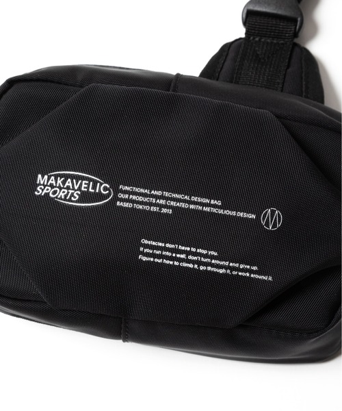 MAKAVELIC(マキャベリック)の「【62】【it】【MAKAVELIC】ACTIVE MINI SLING BAG(ショルダーバッグ・メンズ・ブラック・FREE)」の4枚目の写真