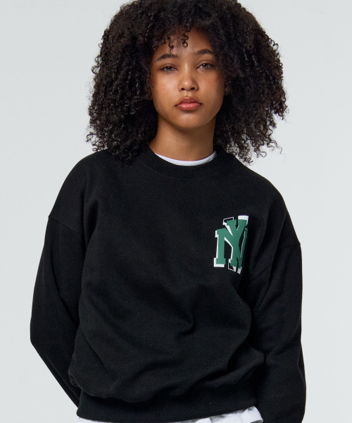 PAPERBOY（ペーパーボーイ）の「NYシンプルロゴスウェットシャツ-ブラック（スウェット・レディース・その他・SMALL/MEDIUM/LARGE/X-LARGE）」の6枚目の写真