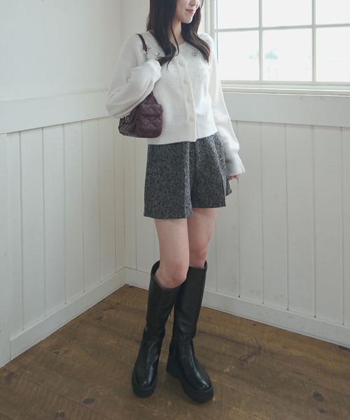 archives（アルシーヴ）の「ビジューニットカーディガン（カーディガン/ボレロ・レディース・アイボリー/ブラック/グレー・MEDIUM）」の9枚目の写真