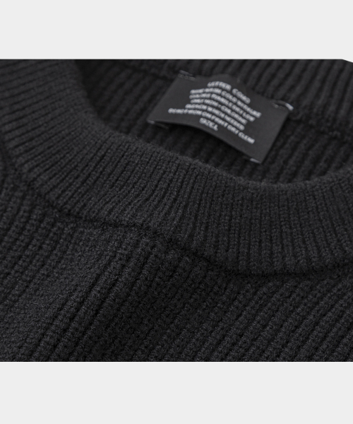 LETTERCOMO(レテルコモ)の「エッセンシャルハチラウンドニットブラック(ニット/セーター・レディース・その他・MEDIUM/LARGE)」の3枚目の写真
