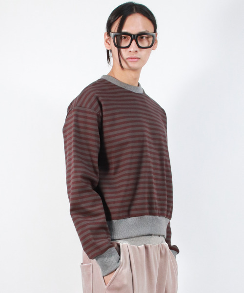 DEMARC（ドゥマーク）の「M STRIPE MEDIUM-FIT SWEATSHIRT -  Burgundy（スウェット・メンズ・その他・FREE）」の7枚目の写真
