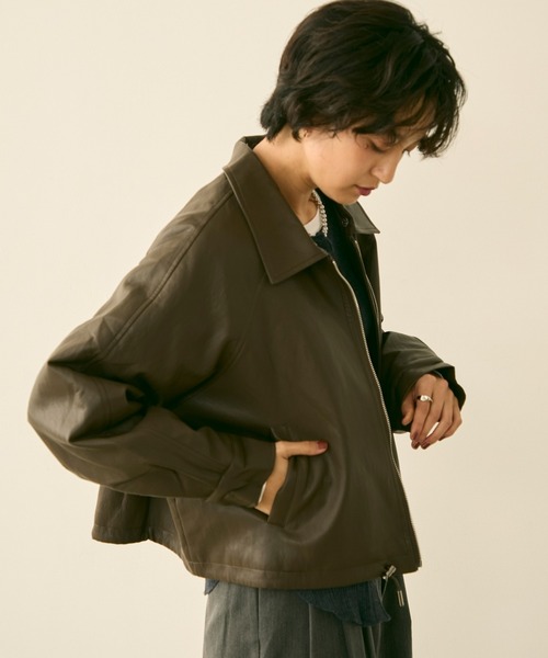 ア*ン様 新品タグ付き自宅保管 33℃ ボア素材切り返しジップブルゾン セール】ボア襟フェイクレザージップブルゾン（ブルゾン）｜uchi