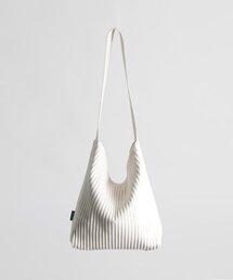 GREEN STUFF（グリーンスタッフ）の「シンプルなショッパーバッグ62プリーツプリーツ - ivory S（エコバッグ/サブバッグ）」