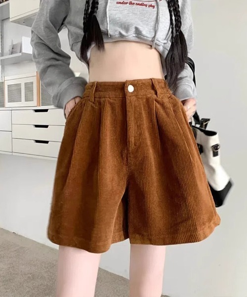 Flugge（フラッジー）の「コーデュロイハーフパンツ（その他パンツ・レディース・ブラウン/ブラック・LARGE/MEDIUM）」の13枚目の写真