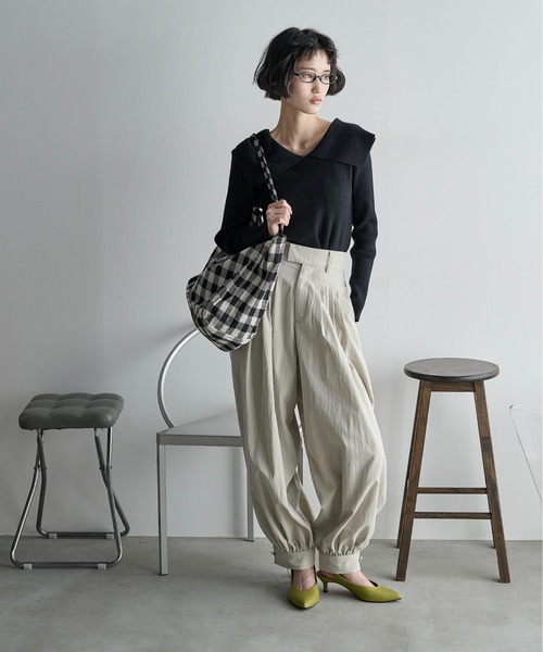 THE YOn（ザヨン）の「タックデザインバルーンカラーパンツ（その他パンツ・レディース・ライム/ピンク/グレイッシュベージュ・FREE）」の19枚目の写真