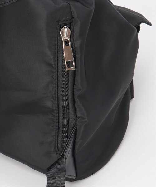 notch.(ノッチ)の「ミニリュック(バックパック/リュック・レディース・ブラック/レッド・ONESIZE)」の9枚目の写真