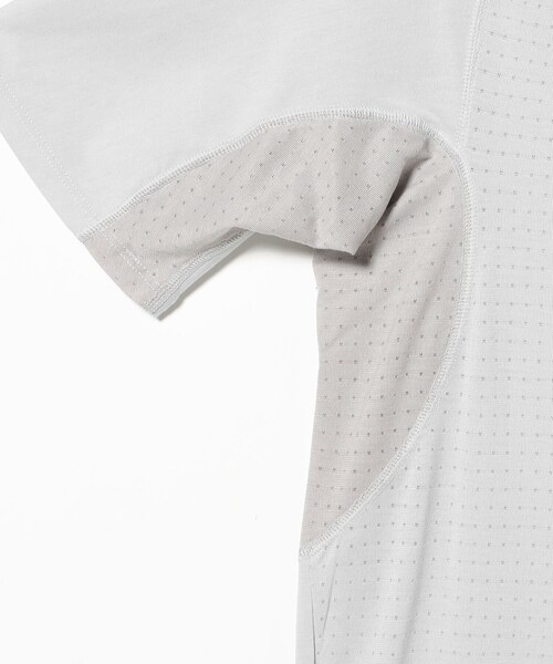 NIKE(ナイキ)の「NIKE / ACG Solar Chase(Tシャツ/カットソー・メンズ・グレー/オレンジ・LARGE/X-LARGE/MEDIUM)」の16枚目の写真