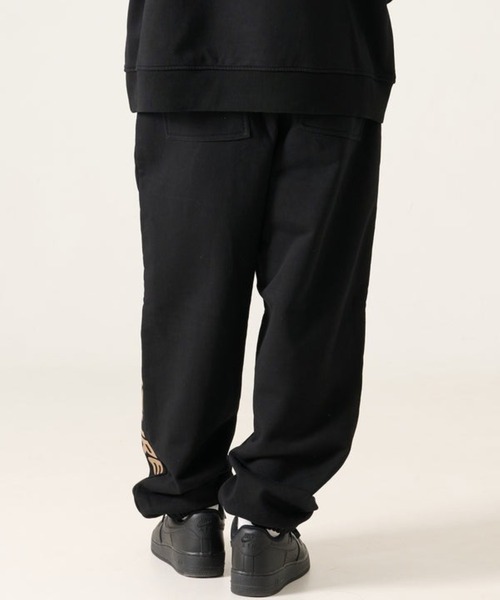FUBU（ フブ）の「FUBU-Logo Sweat Pants（スウェットパンツ・メンズ・ブラック・L/M）」の8枚目の写真