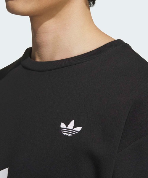 adidas(アディダス)の「Chillax ロゴ クルー スウェット(ジェンダーニュートラル) / アディダスオリジナルス adidas Originals(スウェット・メンズ・ブラック・LARGE/MEDIUM/X-SMALL/SMALL)」の5枚目の写真