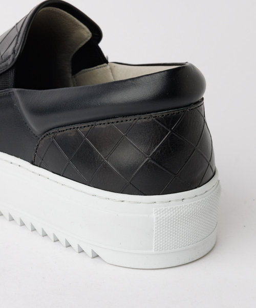 alfredoBANNISTER(アルフレッドバニスター)の「【Margom社】厚底シャークソール 格子 レザー スリッポン スニーカー(スニーカー・メンズ・ブラック/ホワイト・44/43/42/41/40)」の8枚目の写真