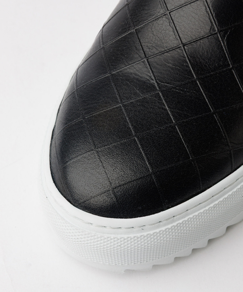 alfredoBANNISTER(アルフレッドバニスター)の「【Margom社】厚底シャークソール 格子 レザー スリッポン スニーカー(スニーカー・メンズ・ブラック/ホワイト・44/43/42/41/40)」の12枚目の写真