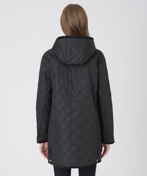 BLUE LABEL CRESTBRIDGE（ブルーレーベルクレストブリッジ）の「【取扱店舗限定】ナチュラルタフタキルティングコート（その他アウター・レディース・ブラック・38/36）」の5枚目の写真