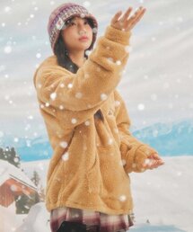 AQO STUDIO SPACE（アコスタジオスペース）の「アコボアフリースフードパーカー_ベージュ（その他アウター）」