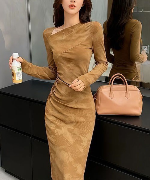 gossip!ロサンゼルス(ゴシップロサンゼルス)の「カモフラージュ柄 スリムシルエットワンピース(ワンピース・レディース・イエロー・M/S)」の2枚目の写真