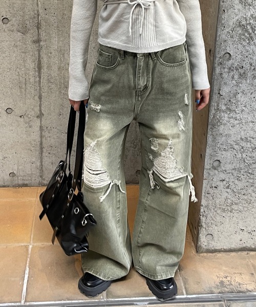 ROGER AND RAW(ロジャーアンドロウ)の「ダメージデニムワイドパンツ(デニムパンツ・レディース・カーキ/ブルー・SMALL/MEDIUM)」の2枚目の写真