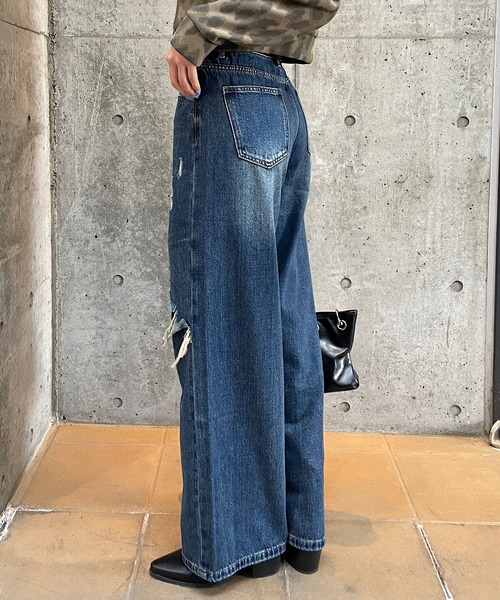 ROGER AND RAW(ロジャーアンドロウ)の「ダメージデニムワイドパンツ(デニムパンツ・レディース・カーキ/ブルー・SMALL/MEDIUM)」の7枚目の写真