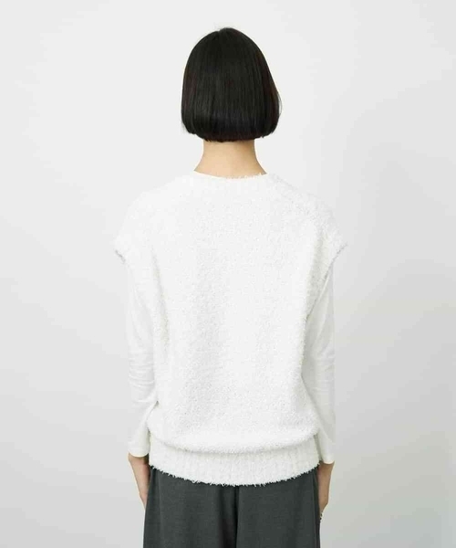 MICHEL KLEIN(ミッシェル・クラン)の「ツィードライクVネックベスト(ニット/セーター・レディース・ホワイト/ベージュ・38)」の21枚目の写真