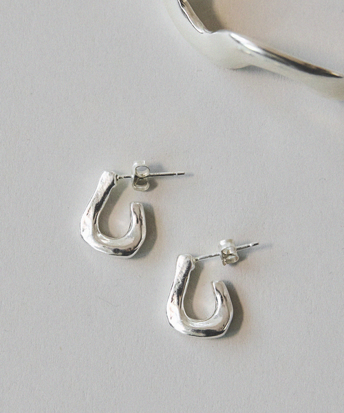 JOURNAL STANDARD relume（ジャーナルスタンダード　レリューム）の「《WEB限定追加》【relume×Fujiwara】イビツピアス（ピアス（両耳用）・レディース・シルバー・FREE）」の5枚目の写真