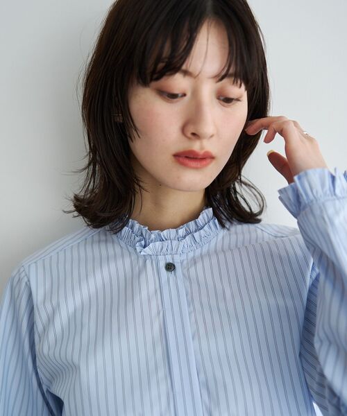 YECCA VECCA（イェッカヴェッカ）の「イージーケアフリルカラーシャツ（シャツ/ブラウス・レディース・ブルー系その他6/ネイビー/オフホワイト・FREE）」の15枚目の写真