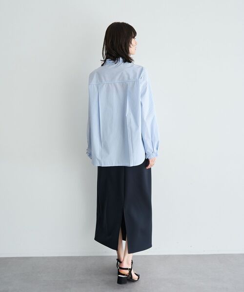 YECCA VECCA（イェッカヴェッカ）の「イージーケアフリルカラーシャツ（シャツ/ブラウス・レディース・ブルー系その他6/ネイビー/オフホワイト・FREE）」の22枚目の写真