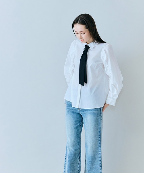 Audie a Muses(オーディアミューズ)の「美シルエットブーツカットデニム(デニムパンツ・レディース・ネイビー・38/40/42/36)」の22枚目の写真