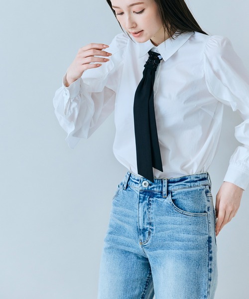 Audie a Muses(オーディアミューズ)の「美シルエットブーツカットデニム(デニムパンツ・レディース・ネイビー・38/40/42/36)」の16枚目の写真