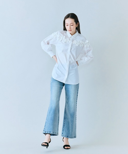 Audie a Muses(オーディアミューズ)の「美シルエットブーツカットデニム(デニムパンツ・レディース・ネイビー・38/40/42/36)」の11枚目の写真